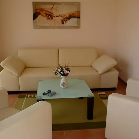 Holiday home Direkt An & Goehren-Lebbin