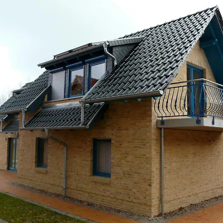 Direkt An & * Goehren-Lebbin